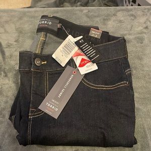 NWT size 14 bombshell skinny jeans from torrid
